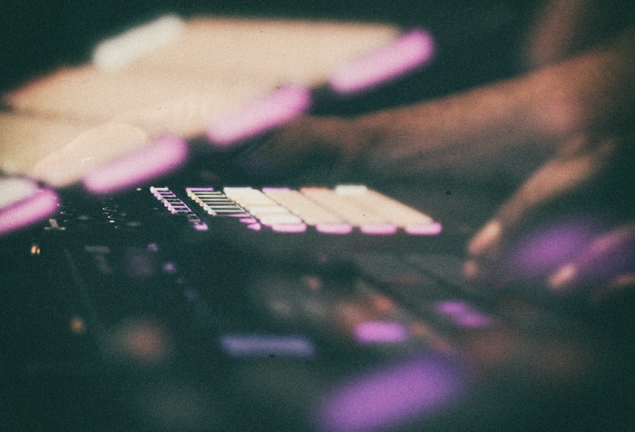 AYBEE - THE CURE LIVE